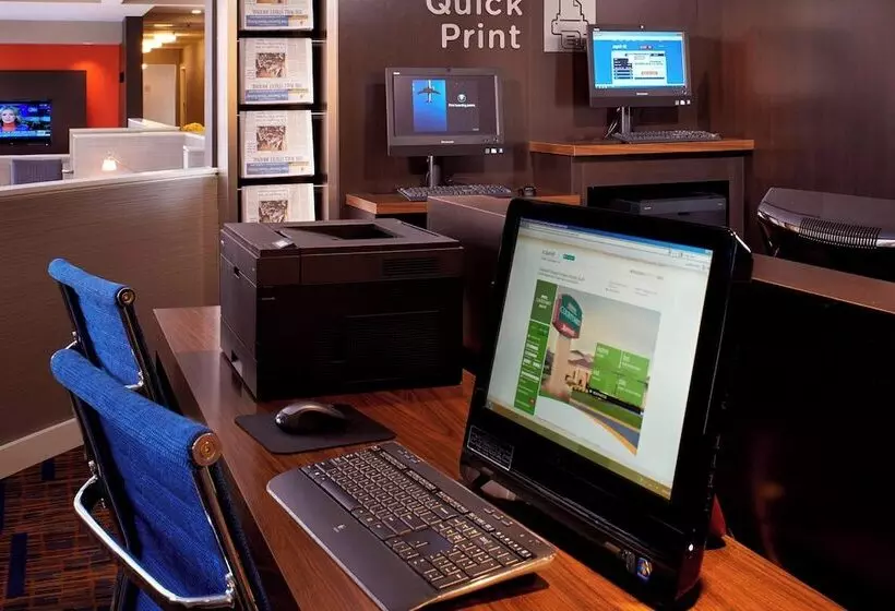 Отель Courtyard Chicago Arlington Heights/south