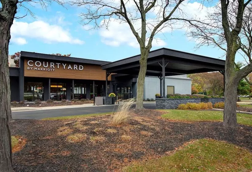 فندق Courtyard Columbus Dublin