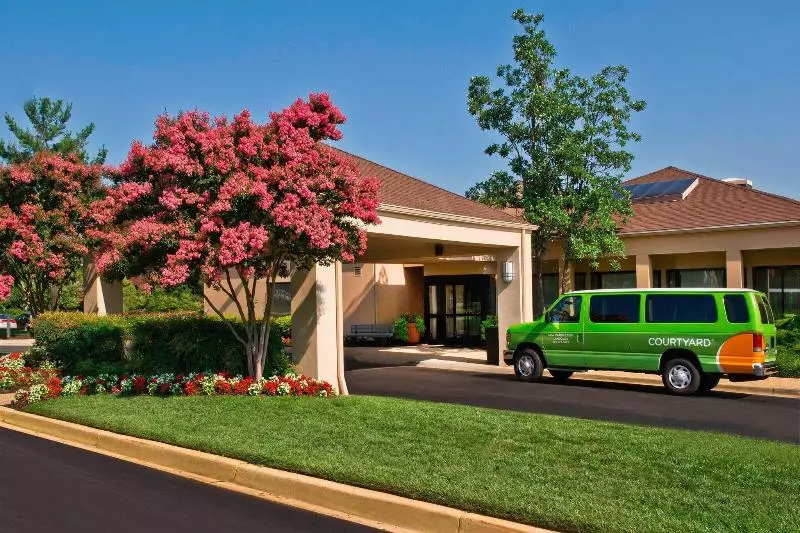 호텔 Courtyard By Marriott New Carrollton Landover