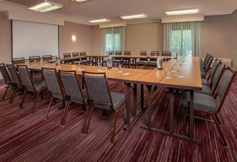 酒店 Courtyard By Marriott Rockville