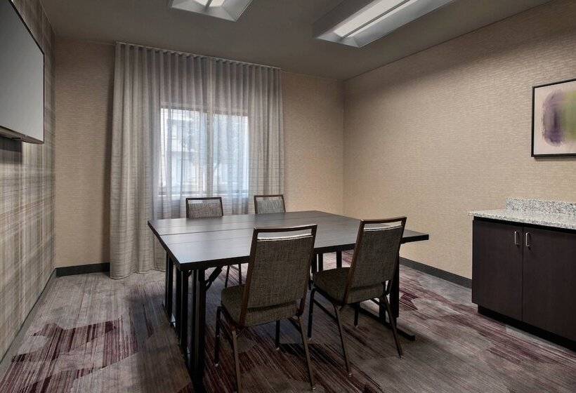 酒店 Courtyard By Marriott Rockville