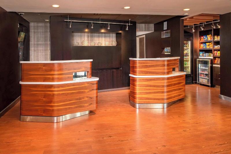 酒店 Courtyard By Marriott Rockville