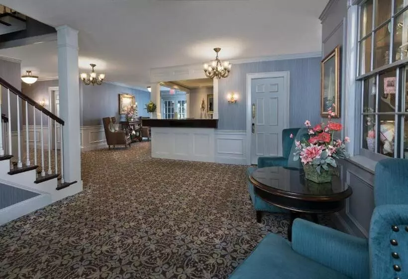 Otel Dan'l Webster Inn And Spa