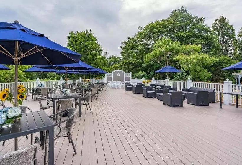 Otel Dan'l Webster Inn And Spa