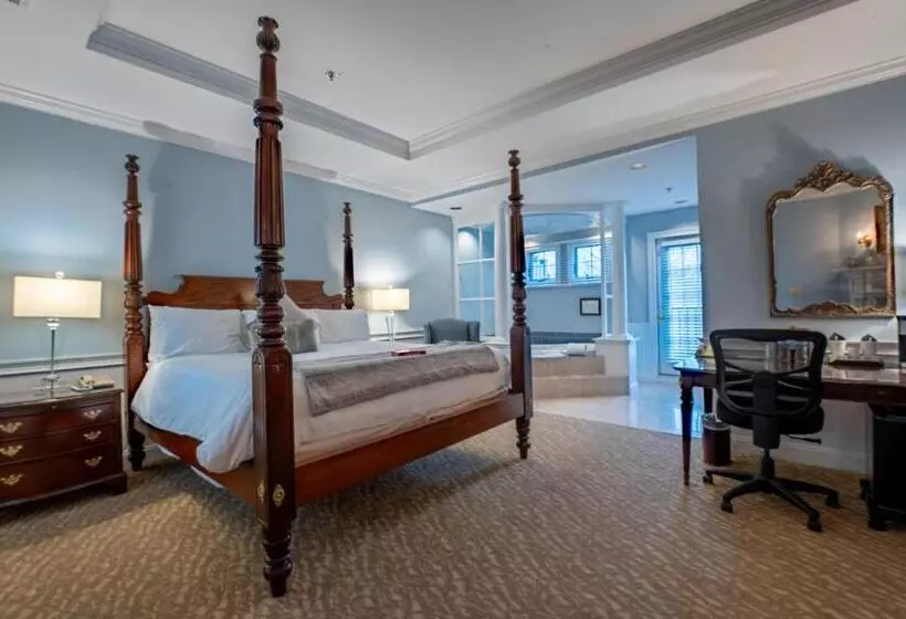 Otel Dan'l Webster Inn And Spa