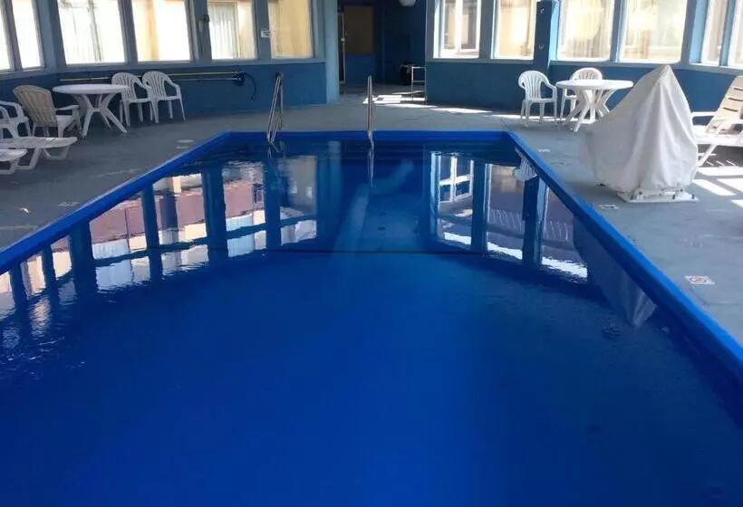 Отель Days Inn By Wyndham Albion