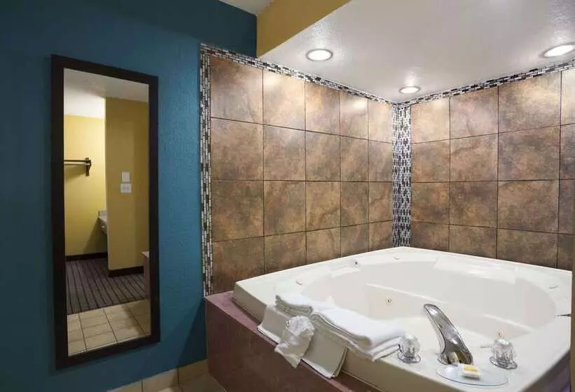 فندق Days Inn By Wyndham Conway