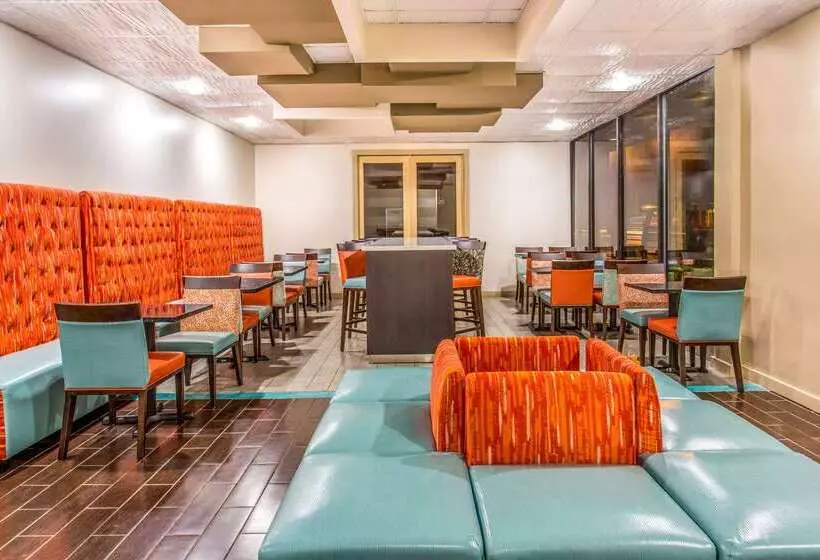 호텔 Days Inn By Wyndham Fort Lauderdale Airport Cruise Port