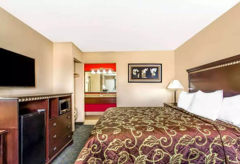 호텔 Days Inn By Wyndham Fort Lauderdale Airport Cruise Port