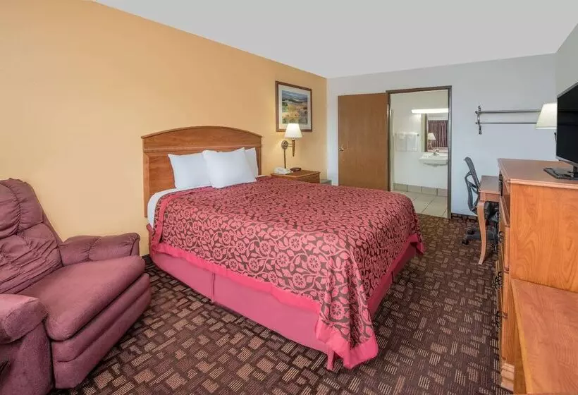 호텔 Days Inn By Wyndham Kingdom City