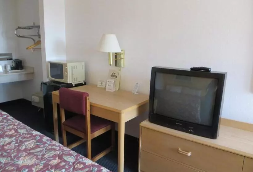 호텔 Days Inn By Wyndham Kingdom City