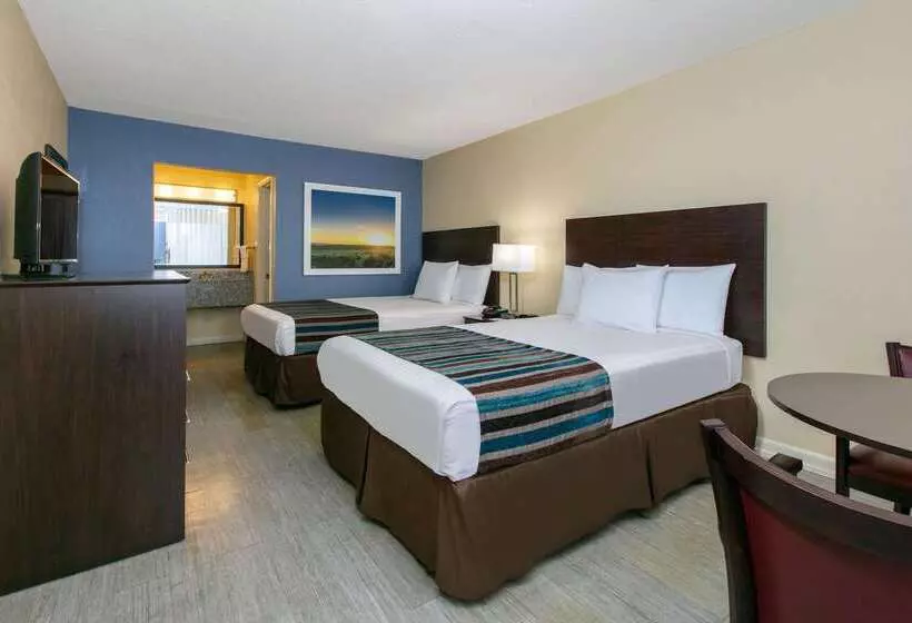 Hotelli Days Inn By Wyndham Natchez