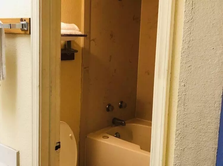 فندق Executive Inn & Suites Prescott