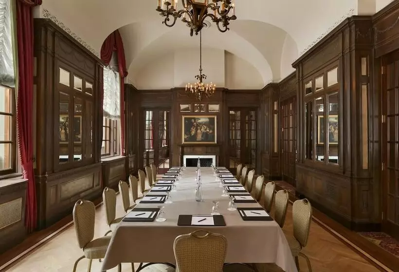 فندق Fairmont Copley Plaza