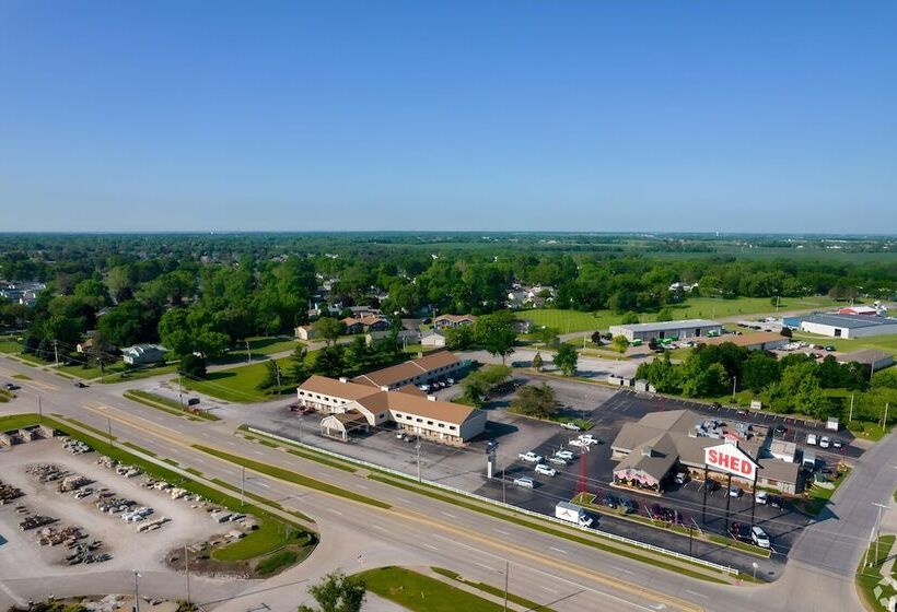 فندق I 80 Inn & Suites