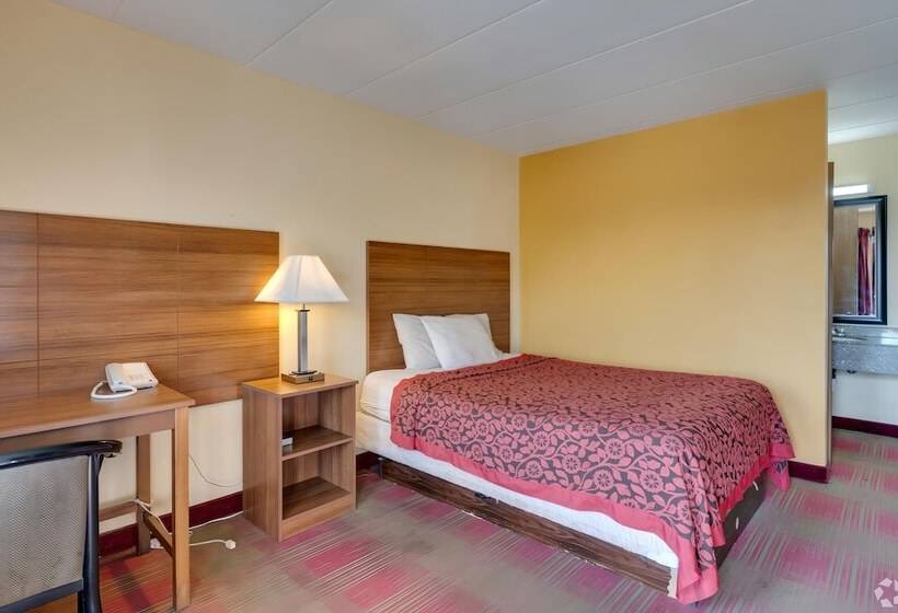 فندق I 80 Inn & Suites