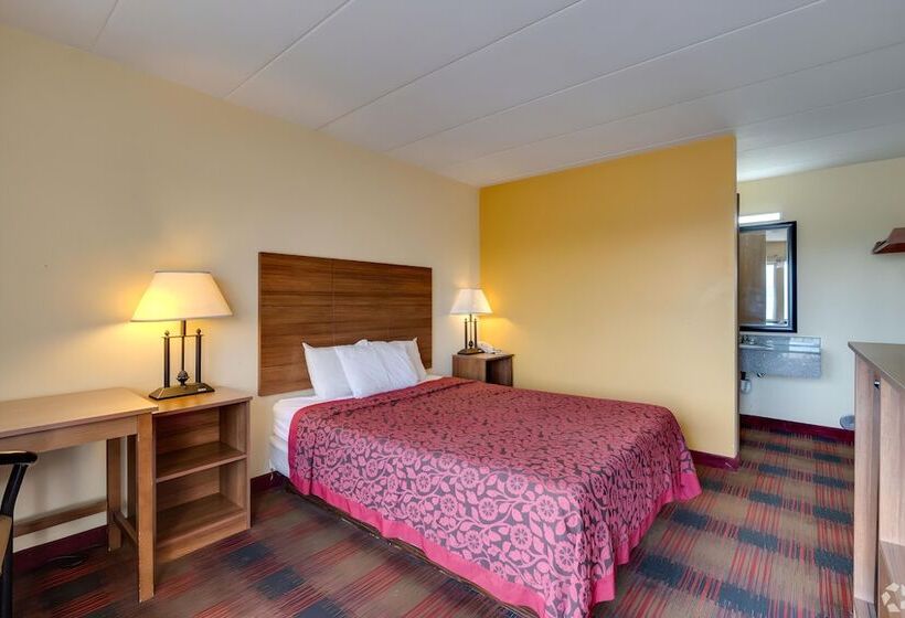 فندق I 80 Inn & Suites