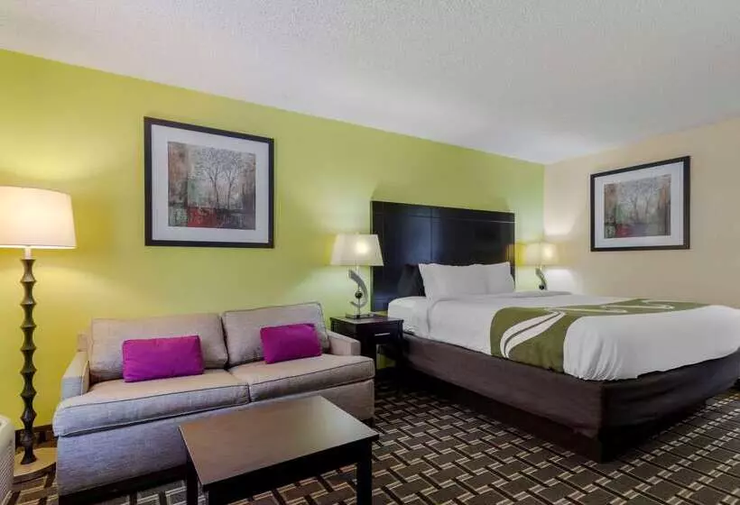 فندق Quality Inn