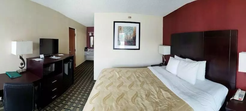 فندق Quality Inn