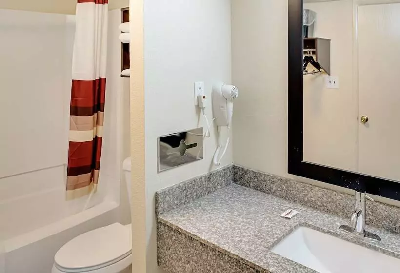 Отель Red Roof Inn Indianapolis East