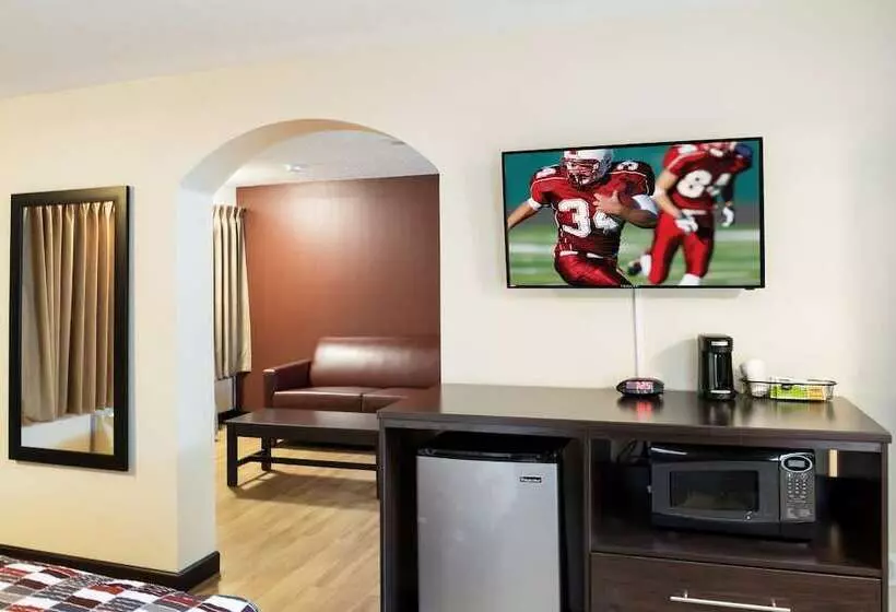 Отель Red Roof Inn Indianapolis East