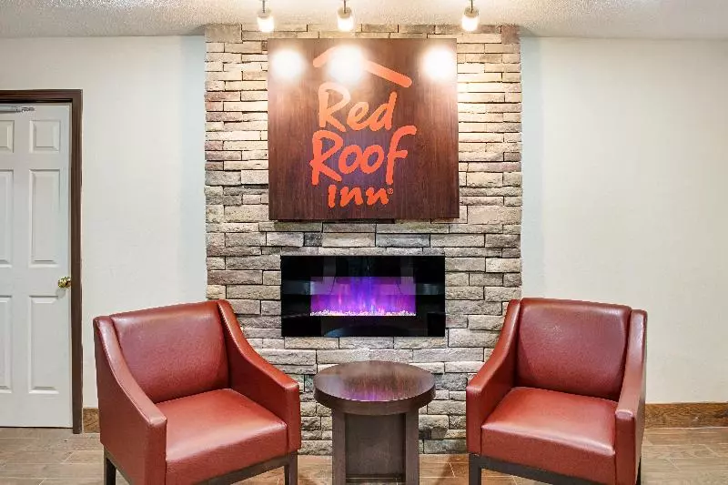 Отель Red Roof Inn Indianapolis East