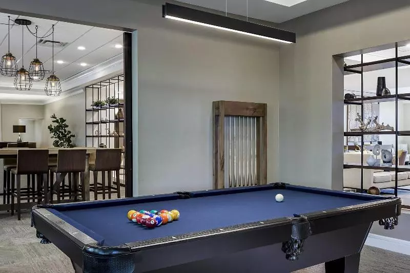 酒店 Sheraton Suites Market Center Dallas