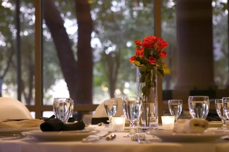 酒店 Sheraton Suites Market Center Dallas