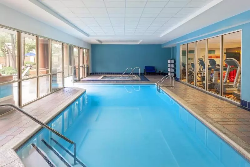 酒店 Sheraton Suites Market Center Dallas