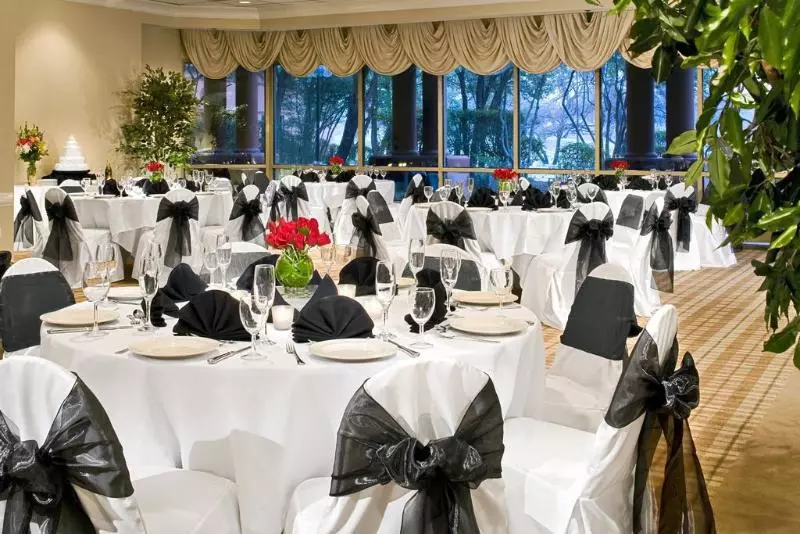 酒店 Sheraton Suites Market Center Dallas