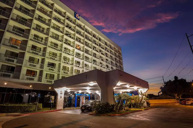 Motel 6 Los Angeles, Ca Los Angeles Lax