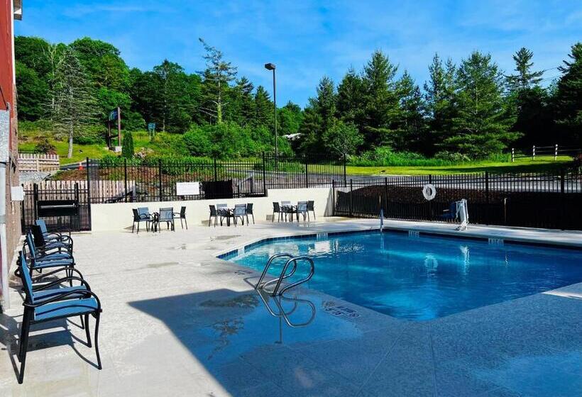 Kurort  Holiday Inn Express Blowing Rock South, An Ihg