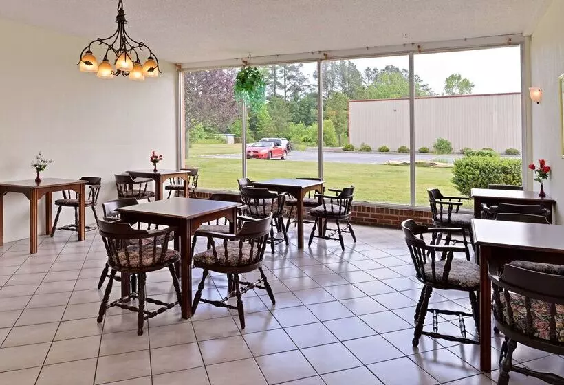 Motel 6 Pocomoke City, Md