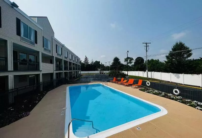 호텔 Baymont Inn And Suites By Wyndham Columbus / Near Osu