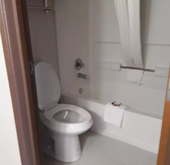 호텔 Baymont Inn & Suites Richmond