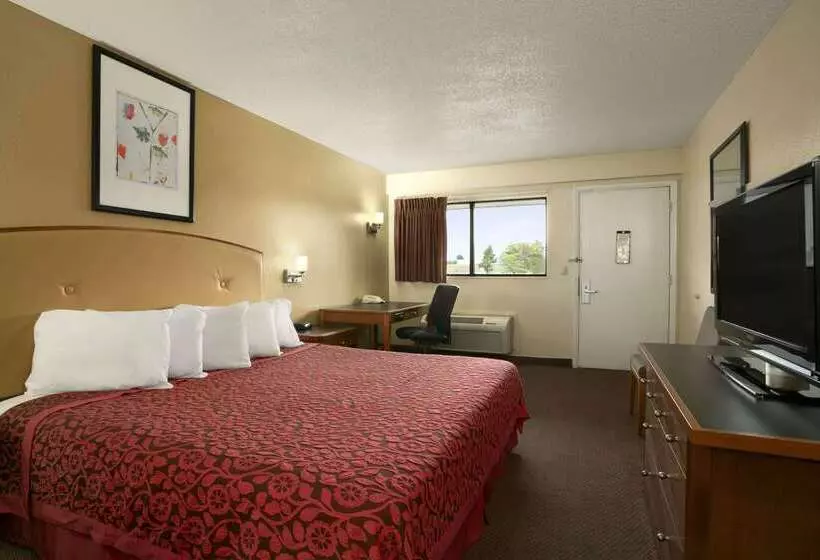 فندق Days Inn By Wyndham Cloverdale Greencastle