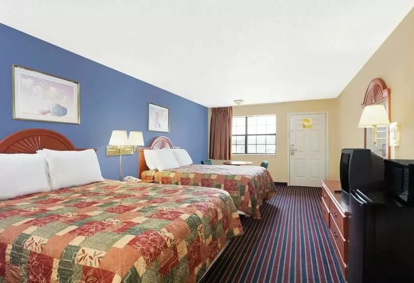 ホテル Days Inn By Wyndham Downtownnashville West Trinity Lane