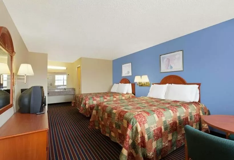 ホテル Days Inn By Wyndham Downtownnashville West Trinity Lane