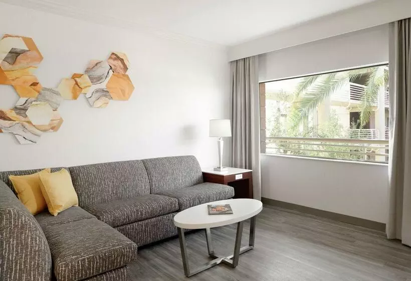 酒店 Doubletree Suites By Hilton Phoenix