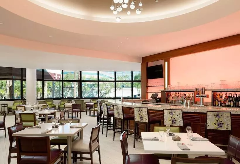 酒店 Doubletree Suites By Hilton Phoenix