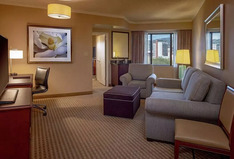Doubletree Suites By Hilton Hotel Salt Lake City