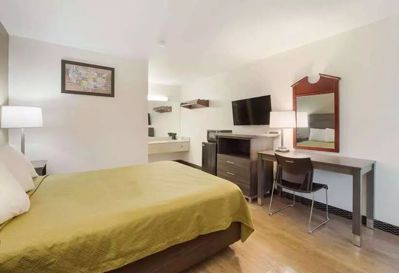 فندق Econo Lodge