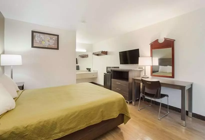 فندق Econo Lodge