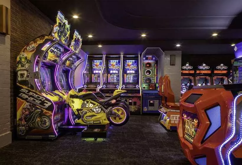 فندق Embassy Suites By Hilton Anaheim North