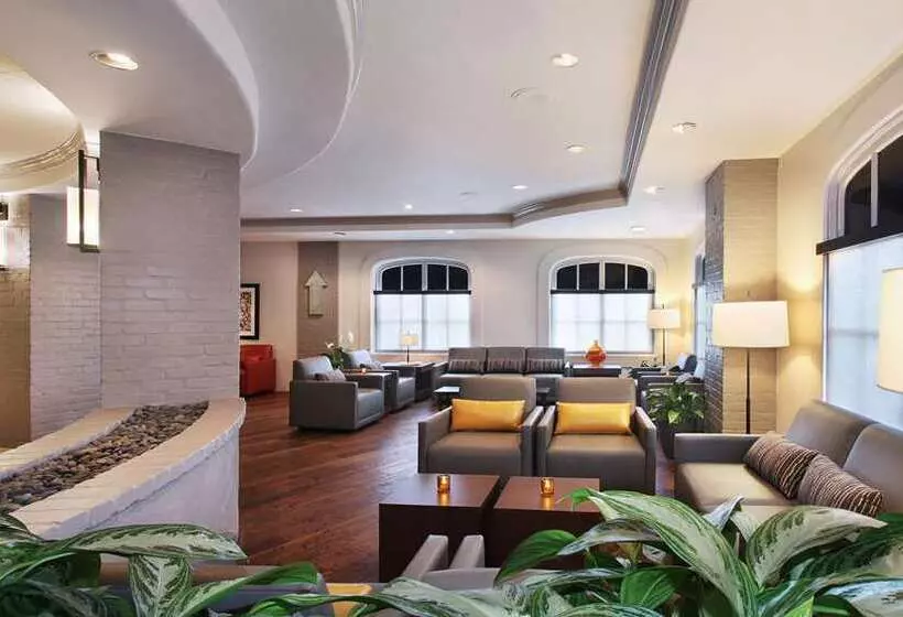 فندق Embassy Suites By Hilton Anaheim North