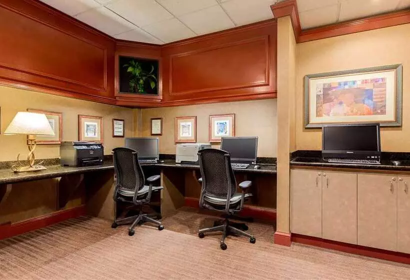 ホテル Embassy Suites By Hilton Columbia Greystone