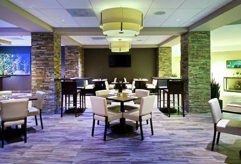 Otel Embassy Suites By Hilton Portland Tigard