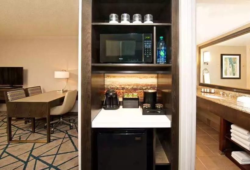 Otel Embassy Suites By Hilton Portland Tigard