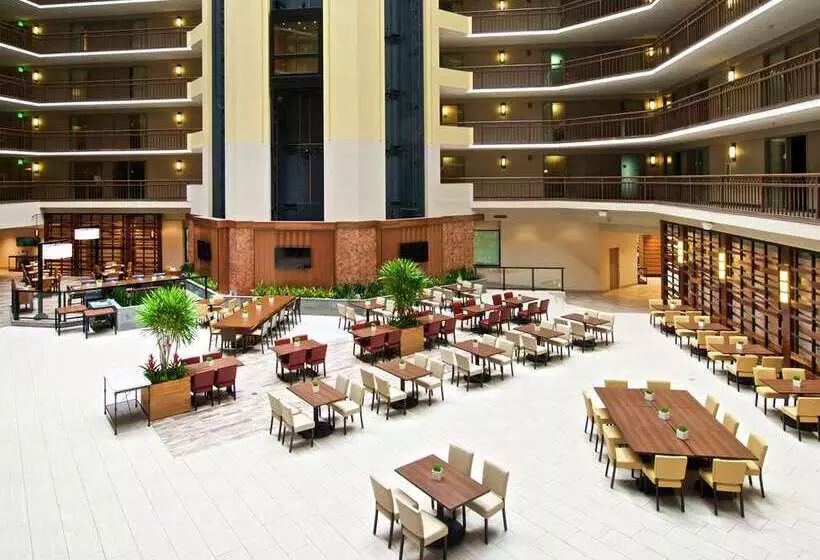 Otel Embassy Suites By Hilton Portland Tigard