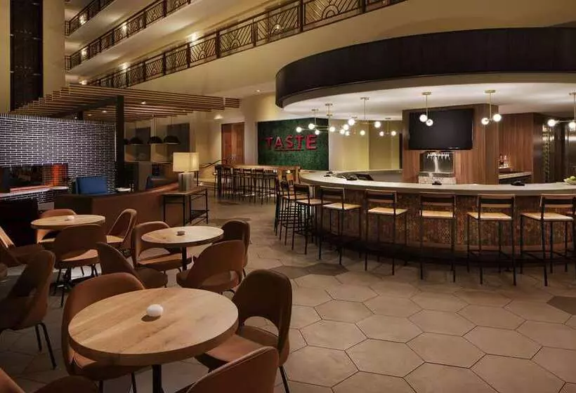 호텔 Embassy Suites San Francisco Airport   South San Francisco